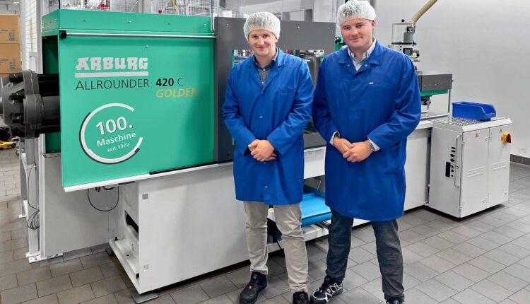 100th Allrounder for H&K Müller.